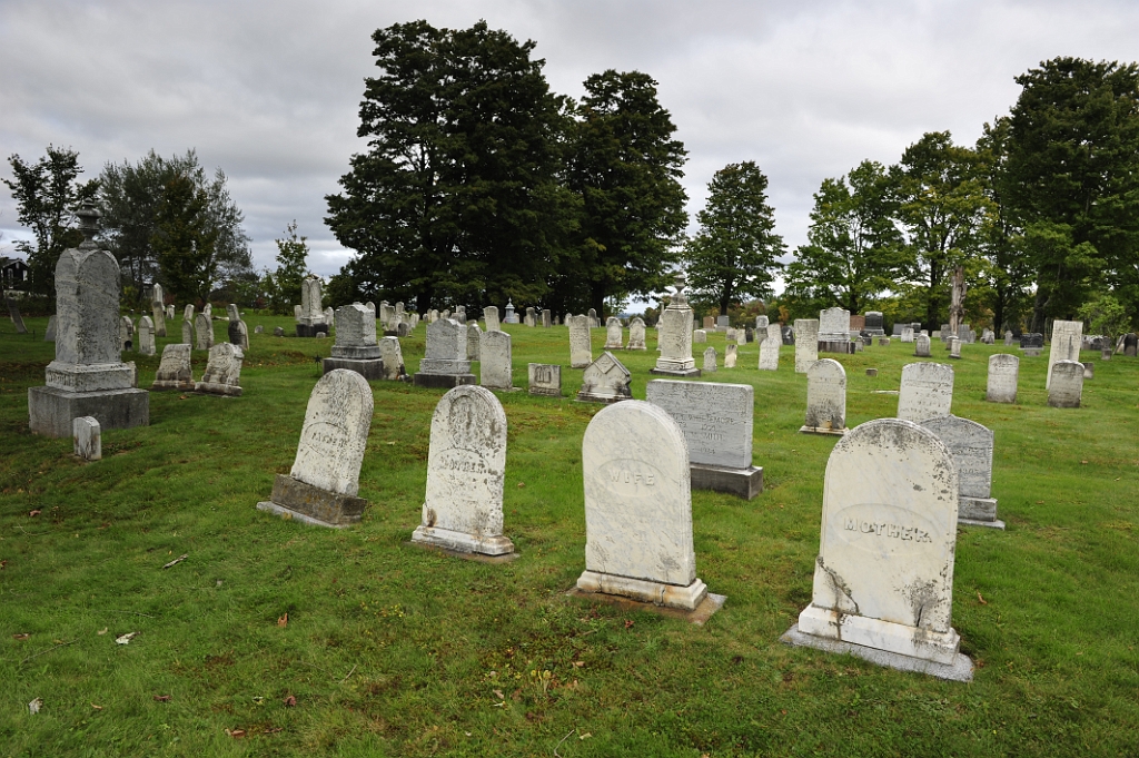 _DSC4220.JPG - East Dover Cemetery